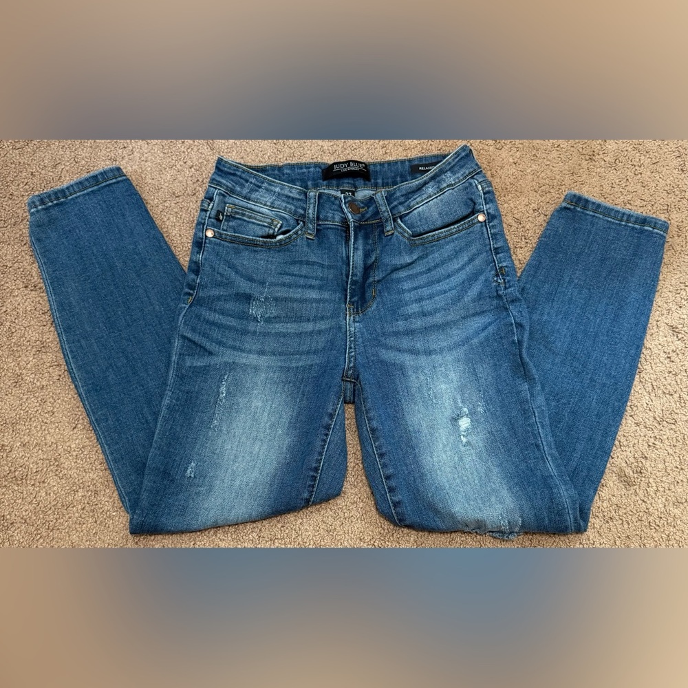 Judy Blue Women’s 5/27 Relaxed Fit Distressed Denim Blue Jeans Stretch